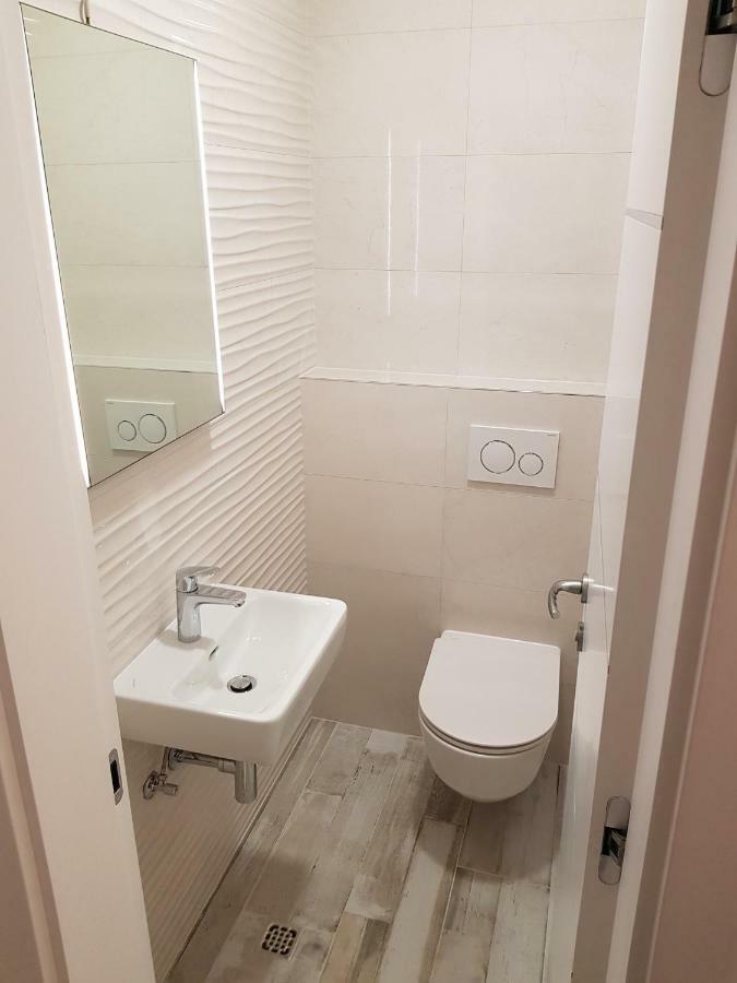 Apartmani Marella Donji Seget Eksteriør bilde