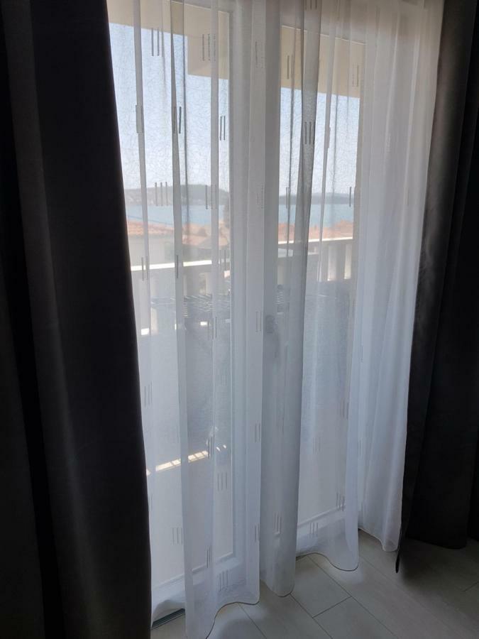 Apartmani Marella Donji Seget Eksteriør bilde